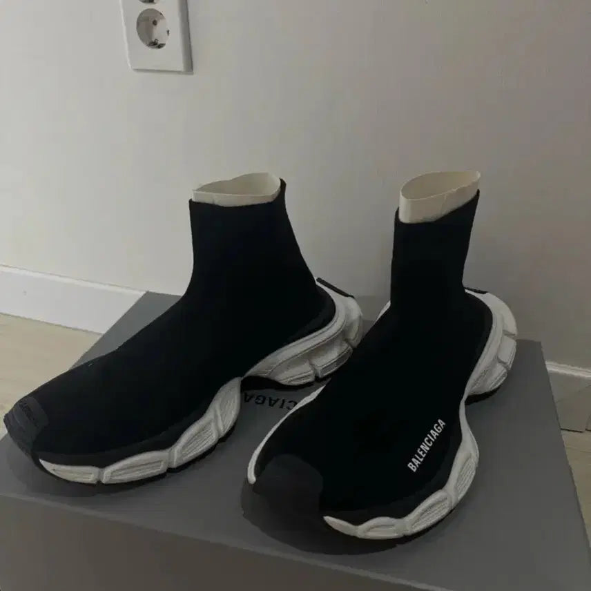 [BUNJANG] Balenciaga 3XL Speedrunner Sneakers / (40) 발렌시아가 3xl 스피드러너 (새상품급)