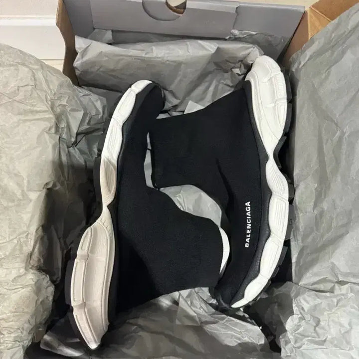 [BUNJANG] Balenciaga 3XL Speedrunner Sneakers / (40) 발렌시아가 3xl 스피드러너 (새상품급)