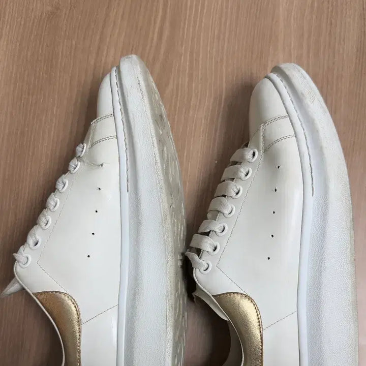 [BUNJANG] Alexander McQueen Oversized Gold Tab Sneakers / 알렉산더맥퀸 오버솔 41.5