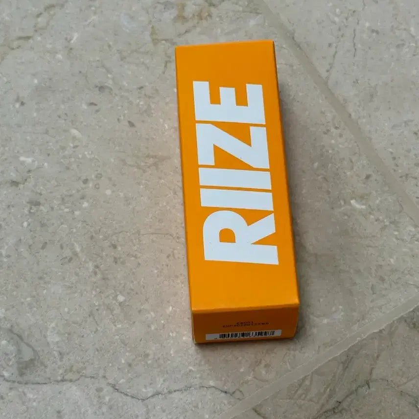 [BUNJANG] SM Entertainment RIIZE Love Balm 2.7g / SM 팬시그널응원밤 - 라이즈 라브밤 2.7g
