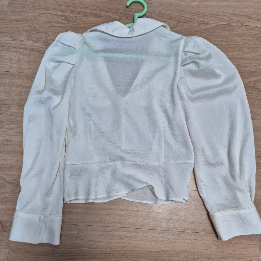 [BUNJANG] ZARA White Puff Sleeve Blouse Shirt / 자라 화이트 블라우스 퍼프 셔츠