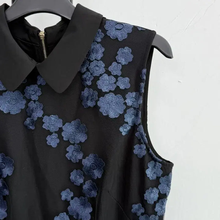[BUNJANG] KARL LAGERFEL Flower Lace Collar Dress / 정품 칼 라거펠트 KARL LAGERFEL 플라워 레이스 카라 원피스