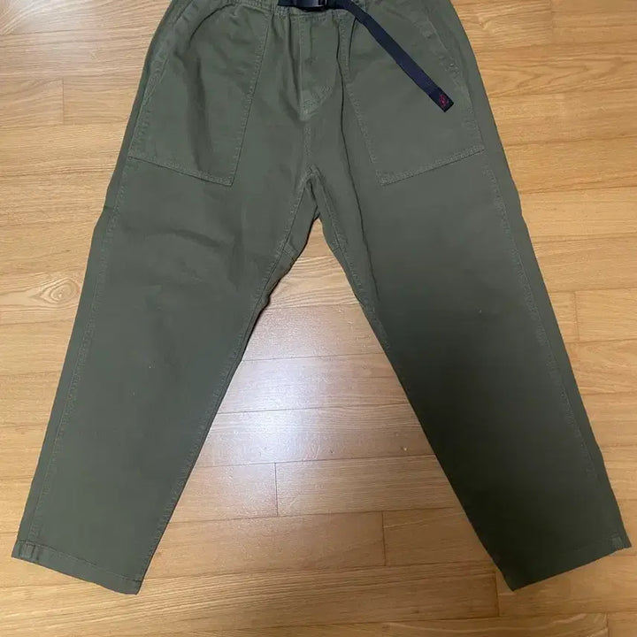[SOLD OUT] 그라미치 루즈테이퍼드 팬츠