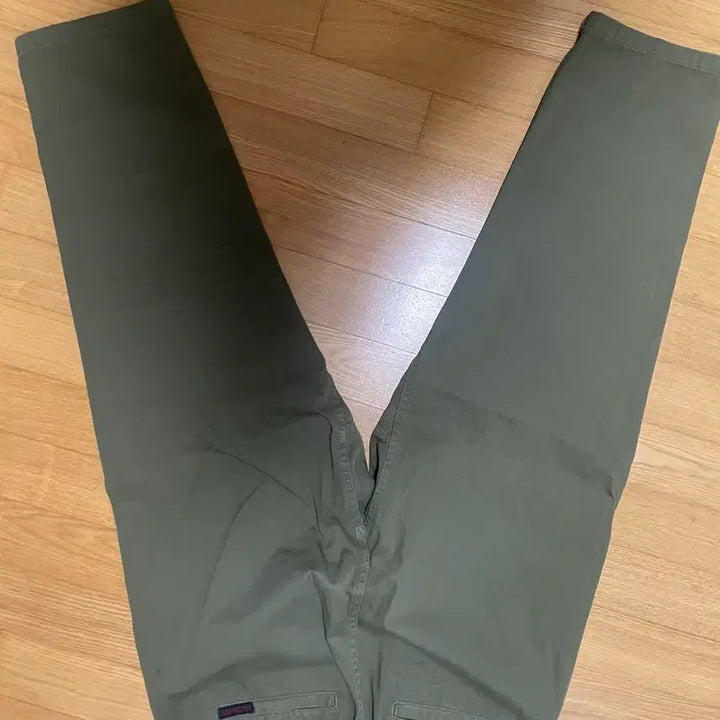 [SOLD OUT] 그라미치 루즈테이퍼드 팬츠
