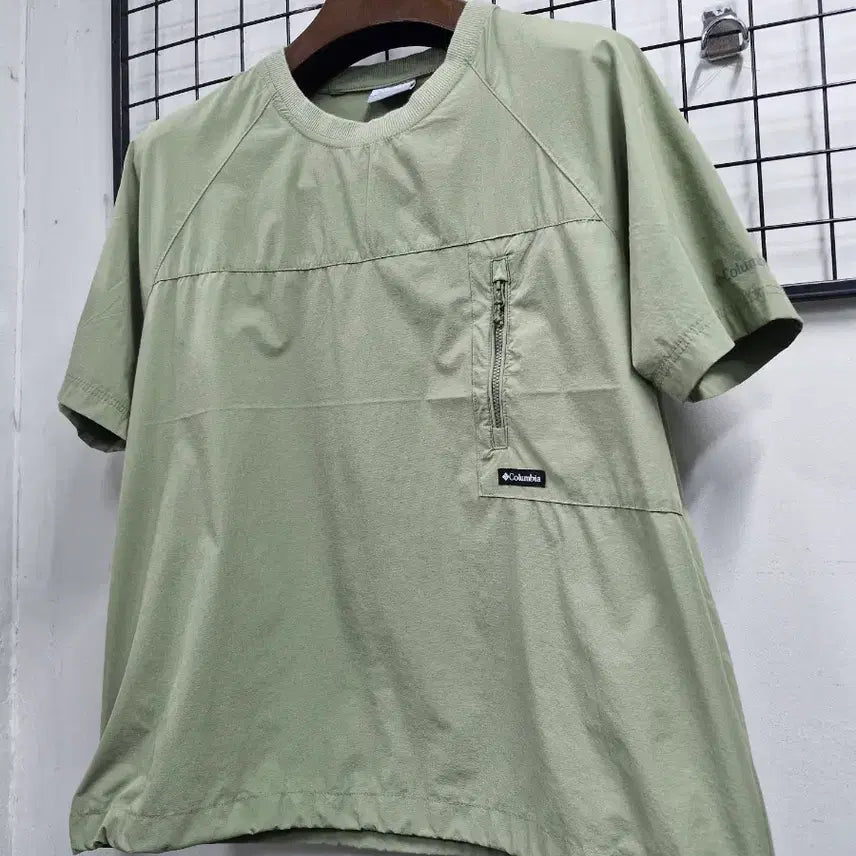 [BUNJANG] Columbia Pocket Short Sleeve T-shirt Khaki / 100L/77 컬럼비아 포켓 반팔 티셔츠 카키
