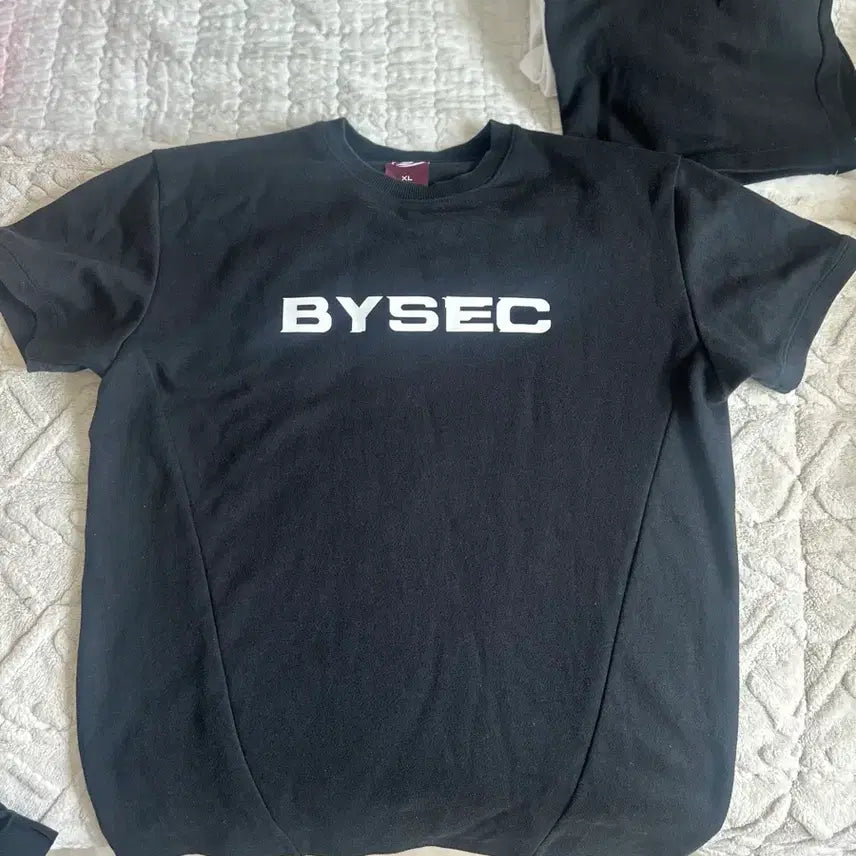 [BUNJANG] Vigic Oversized &amp; Muscle Fit T-shirts Bundle / 바이젝 오버핏,머슬핏 반팔 2장 일괄(개별구매 가능)