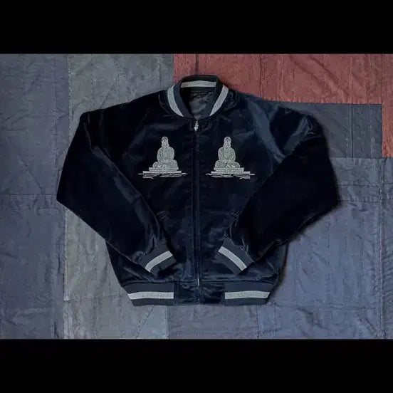[BUNJANG] Birdnote Velvet Souvenir Jacket / 버드노트 벨벳 수베니어