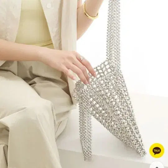 [BUNJANG] The Kara T Signature Square Beaded Ball Tote Bag (Silver) / T시그니처 스퀘어 비즈볼 가방(새상품)