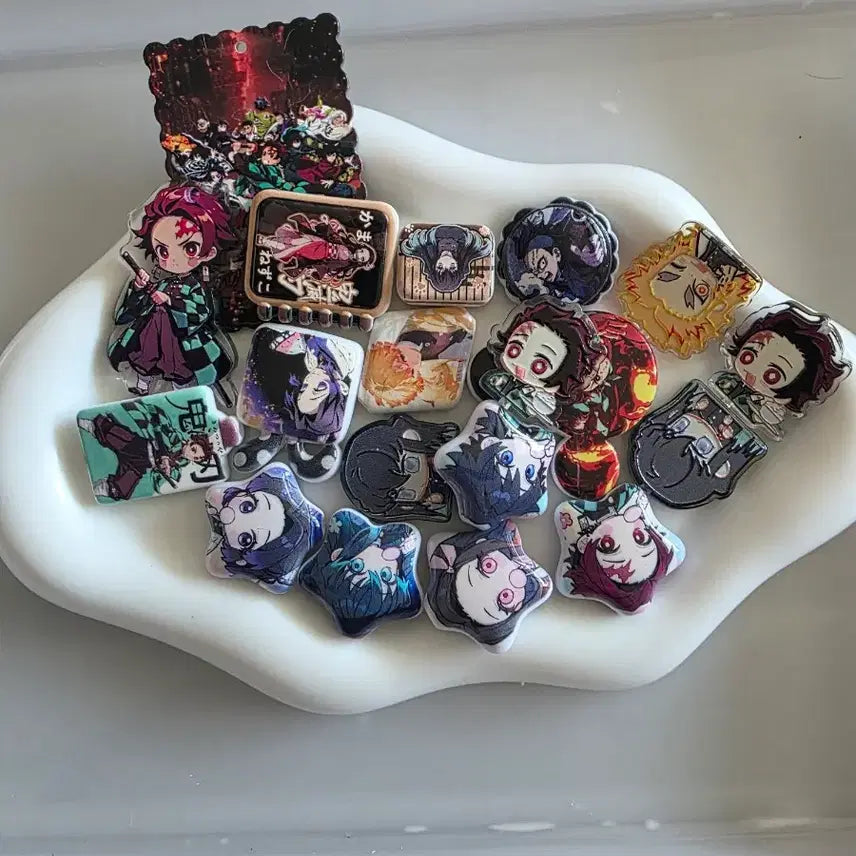[BUNJANG] Demon Slayer: Kimetsu no Yaiba Character Mixed Random Acrylic Keychains / 귀멸의 칼날 캐릭터 믹스랜덤20p