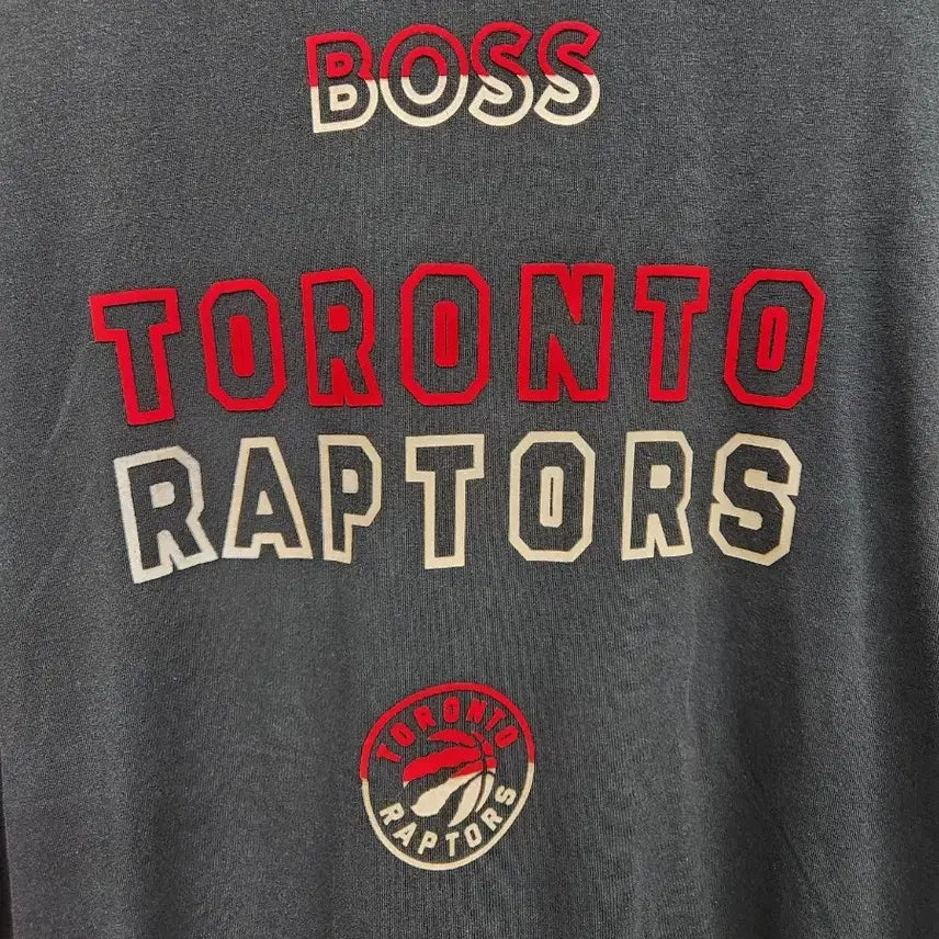 [BUNJANG] NBA BOSS Toronto Raptors Black T-shirt / NBA *BOSS 블랙 반팔 라운드티 105-110사이즈 k616