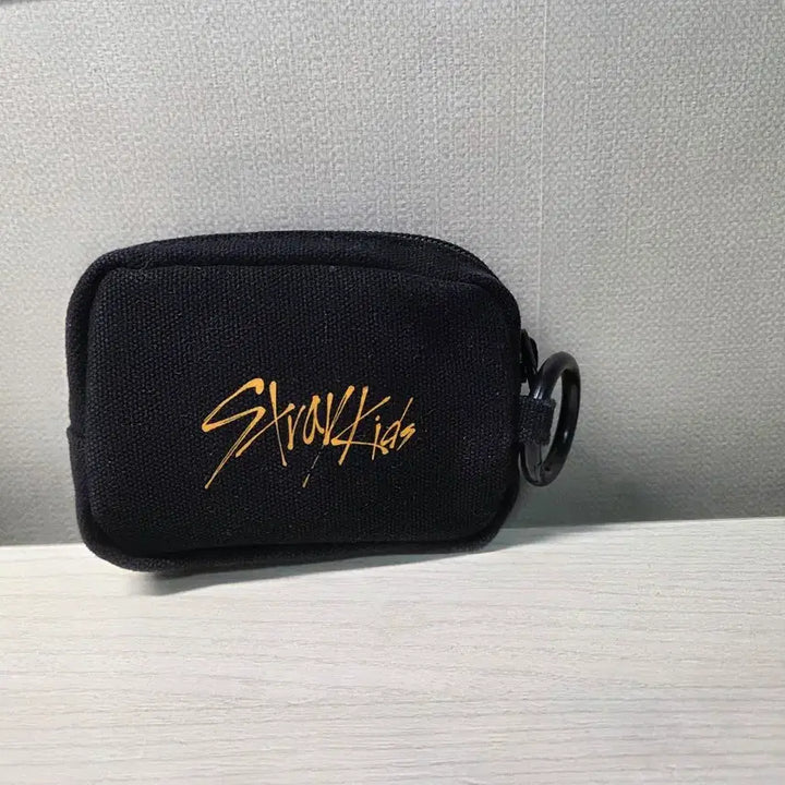 [BUNJANG] Stray Kids Unlock Pouch / 스트레이키즈 언락 파우치
