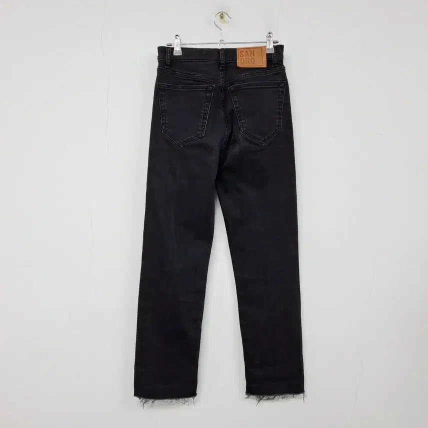 [BUNJANG] Sandro Straight-Cut Raw Edge Black Jeans / 산드로 스트레이트컷 로우 엣지 블랙진 청바지36