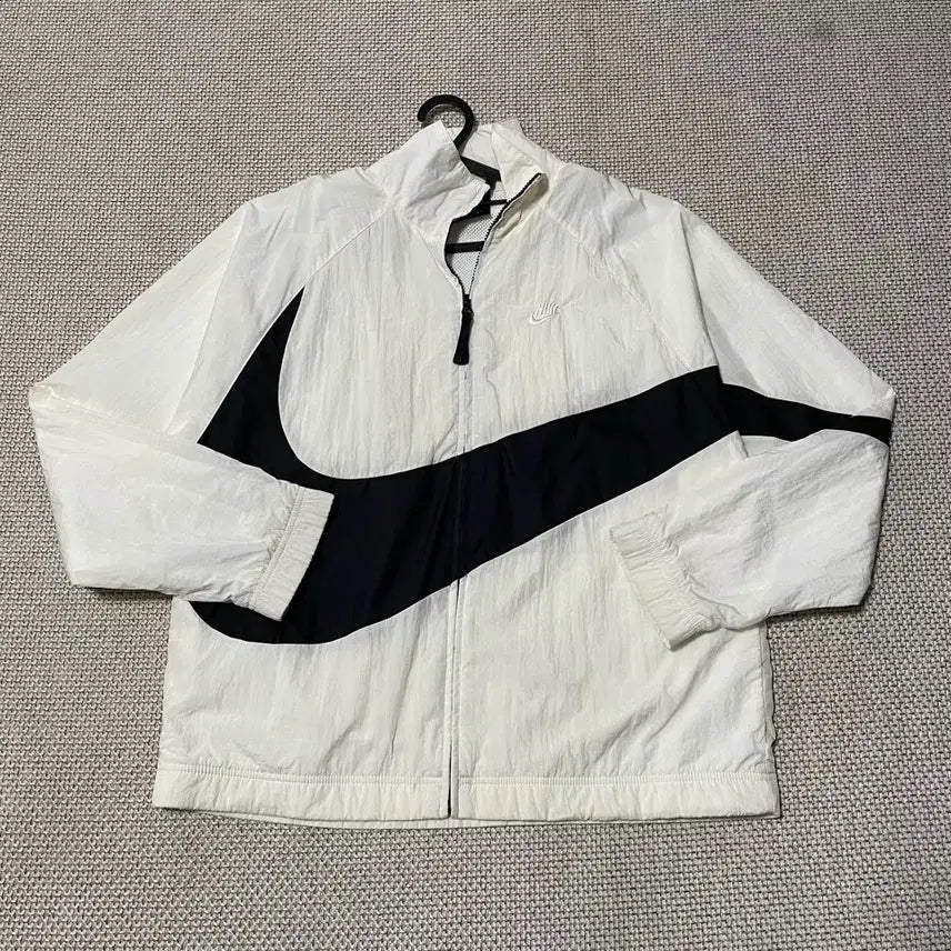 [BUNJANG] Nike Big Swoosh Windbreaker Jacket / L 나이키 빅스우시 바람막이 자켓 B.7466