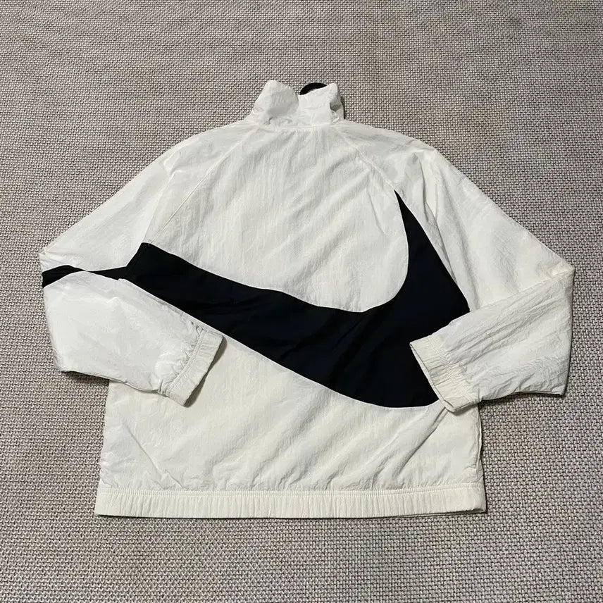 [BUNJANG] Nike Big Swoosh Windbreaker Jacket / L 나이키 빅스우시 바람막이 자켓 B.7466