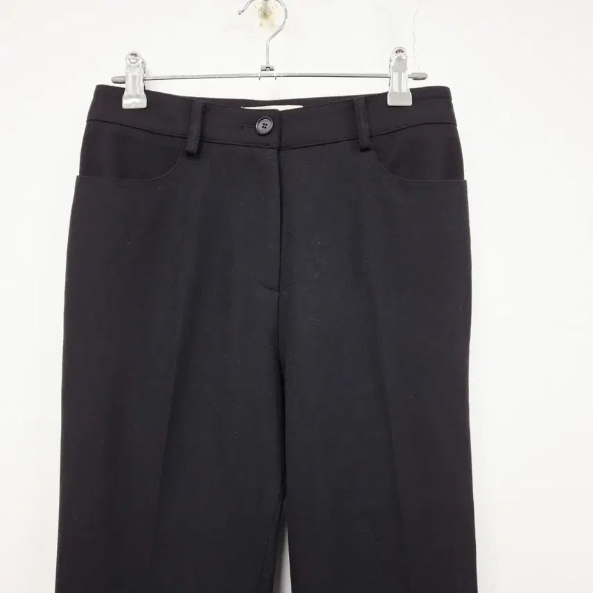 [SOLD OUT] LO61 엘오육일 Beau Capri Pants 여성 바지 S 블랙
