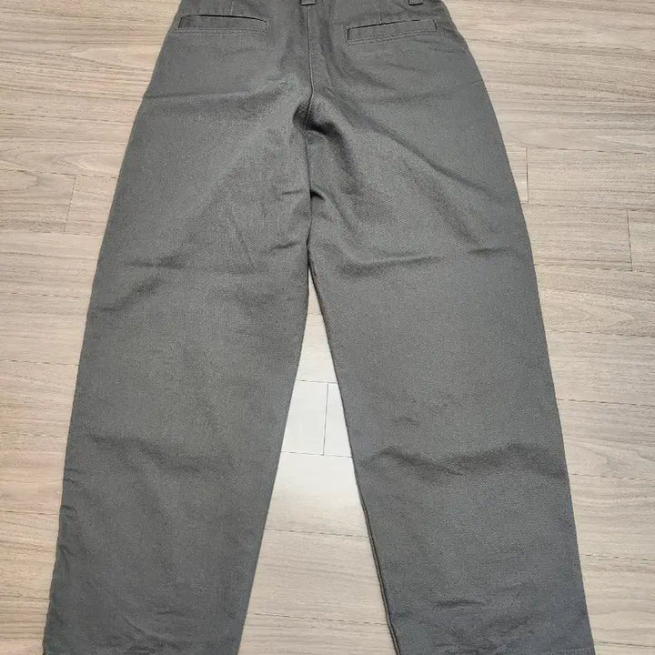 [BUNJANG] Uniqlo U Wide Fit Chino Pants / 유니클로U 와이드핏 치노팬츠 97(31)