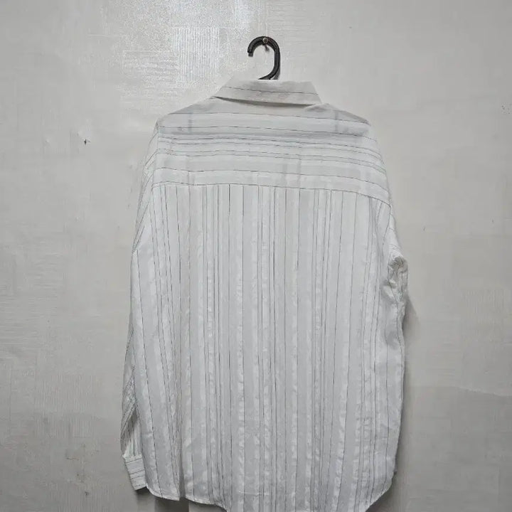 [BUNJANG] Monologue Striped Shirt / 모놀로그 스트라이프 셔츠