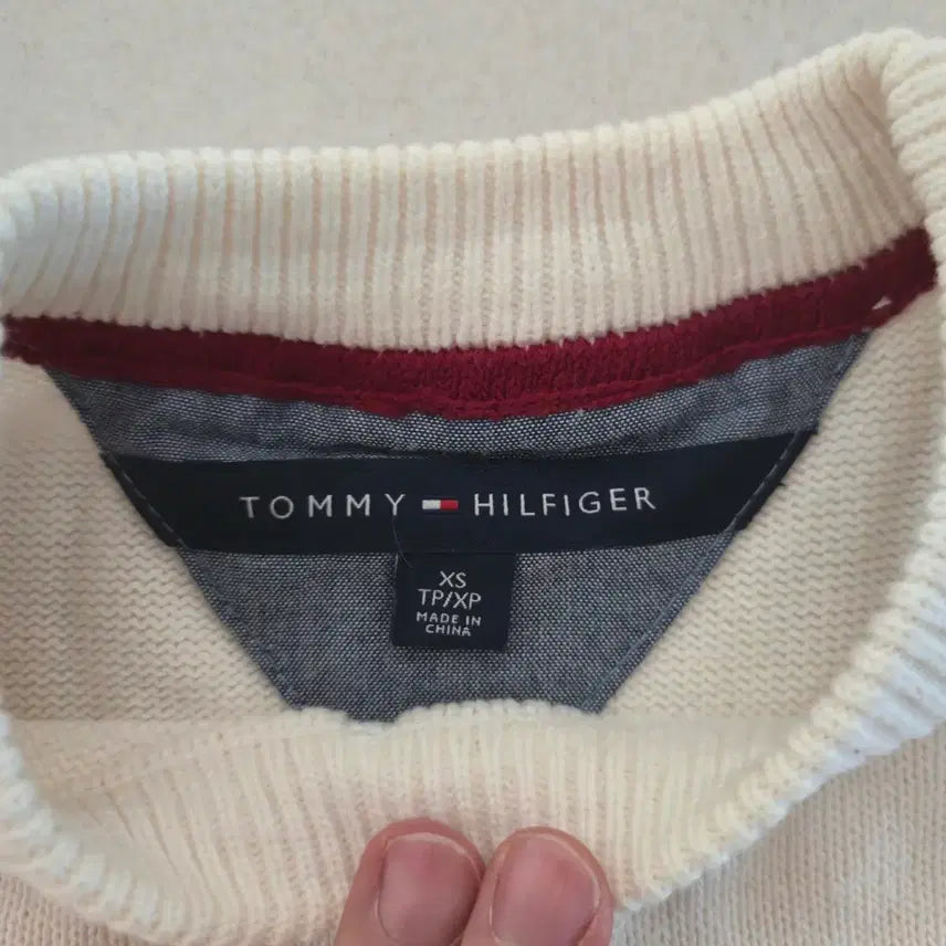 [BUNJANG] Tommy Hilfiger Striped Knit Sweater / 타미힐피거 스트라이프 니트