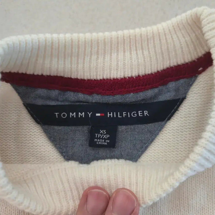 [BUNJANG] Tommy Hilfiger Striped Knit Sweater / 타미힐피거 스트라이프 니트