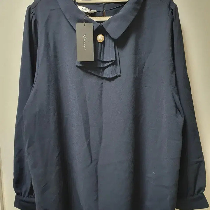 [BUNJANG] Madam 4060 Frill Blouse Navy / *새상품* 마담4060 프릴 블라우스 110