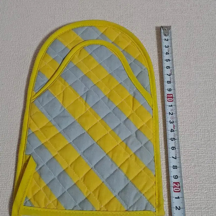 [BUNJANG] Goldstar (Geumseongsa) Retro Oven Mitt / 골드스타 [ 금성사 ] 오븐장갑 레트로 희귀수집품