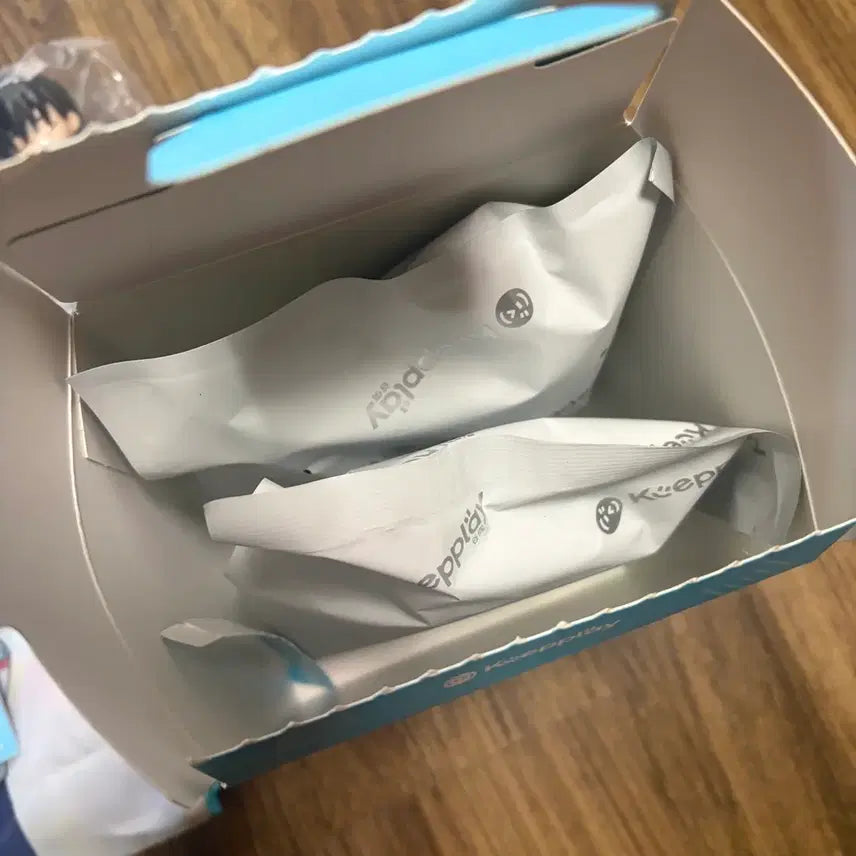 [SOLD OUT] 반택포) 주술회전 하이바라 유우 모델킷 지토토 가챠 파우치 어깨쿵 일괄