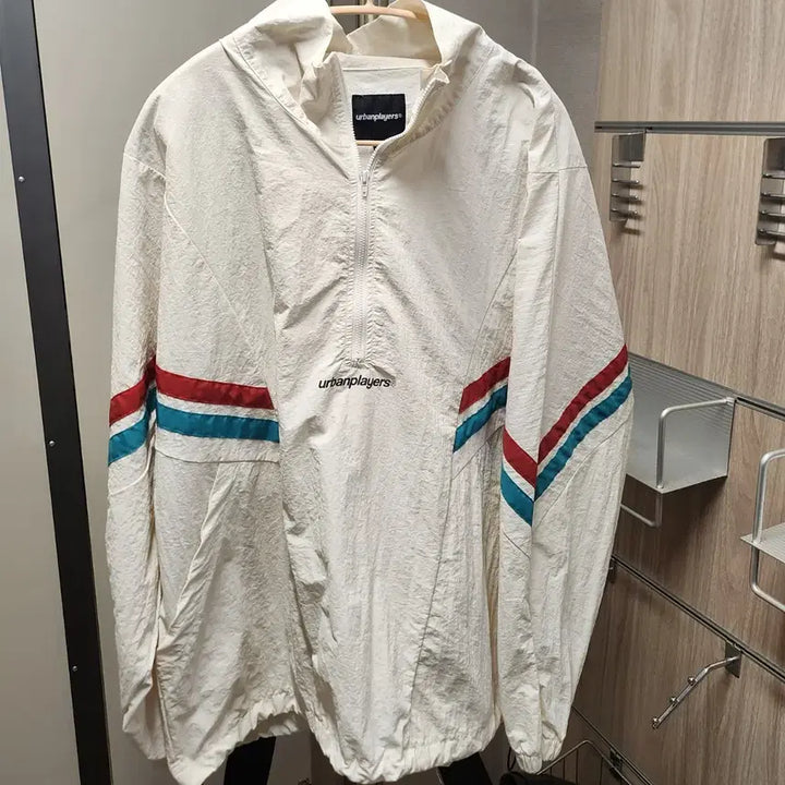 [BUNJANG] Urbanplace Anorak L / 어반플레이스 아노락 L