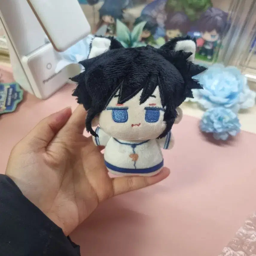 [BUNJANG] Demon Slayer Giyu Tomioka 10cm Plush Doll / [정가 4.0]귀멸의 칼날 토미오카 기유 솜인형 10cm 비공굿 인형
