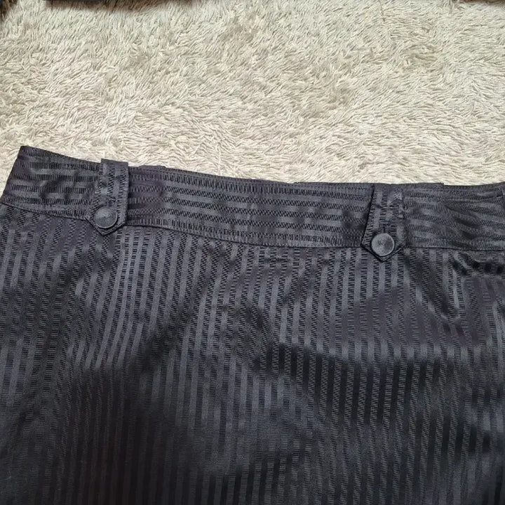 [BUNJANG] Black Striped Women&