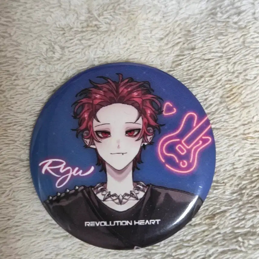 [BUNJANG] Revolution Heart Ryu Trigger Can Badge / 레볼루션 하트 류 트리거 캔뱃지