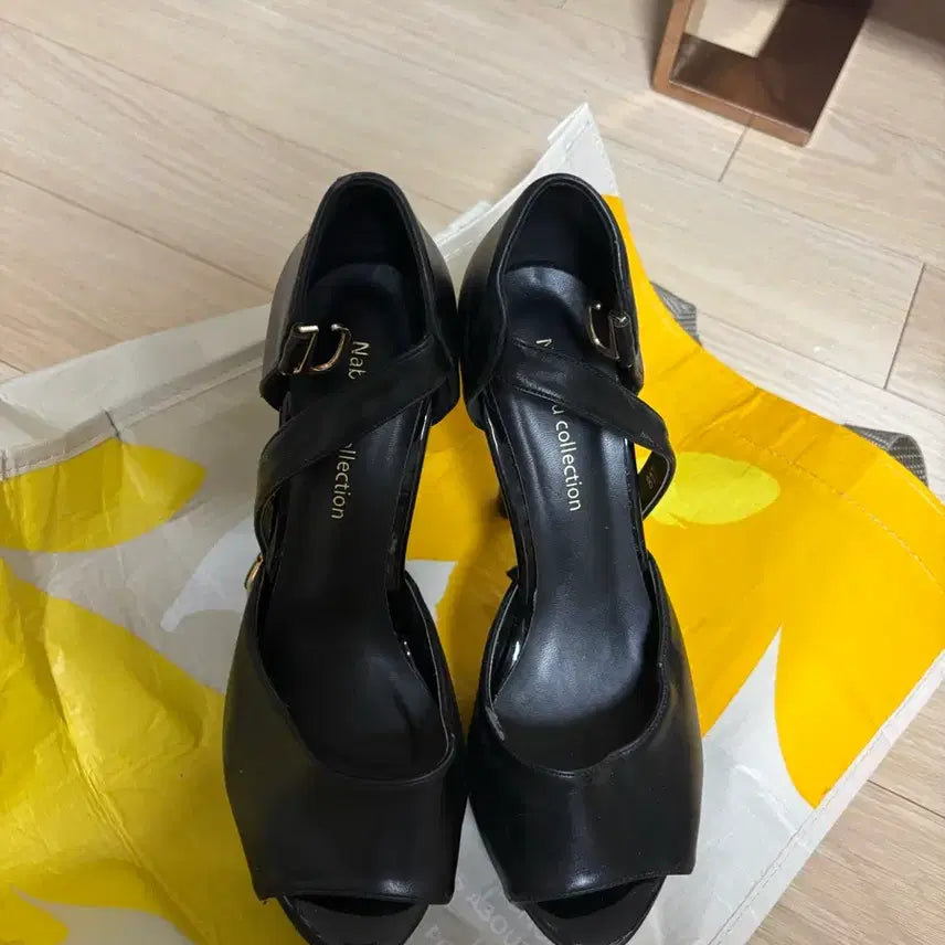[BUNJANG] Black Open Toe Heels / 블랙 오픈토 힐 롯백 235 원가40만원