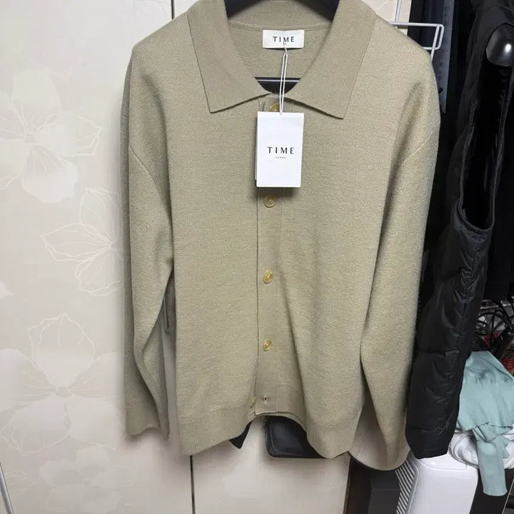 [SOLD OUT] 타임옴므 울 블렌드 카라 가디건 새상품