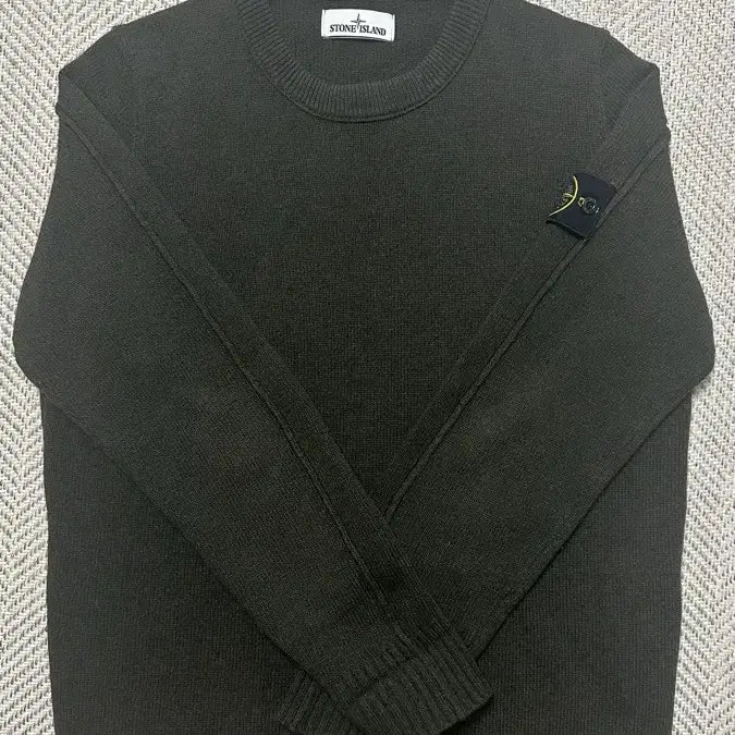 [BUNJANG] Stone Island Wool Knit L / 급처 스톤아일랜드 울 크루넥 니트 L