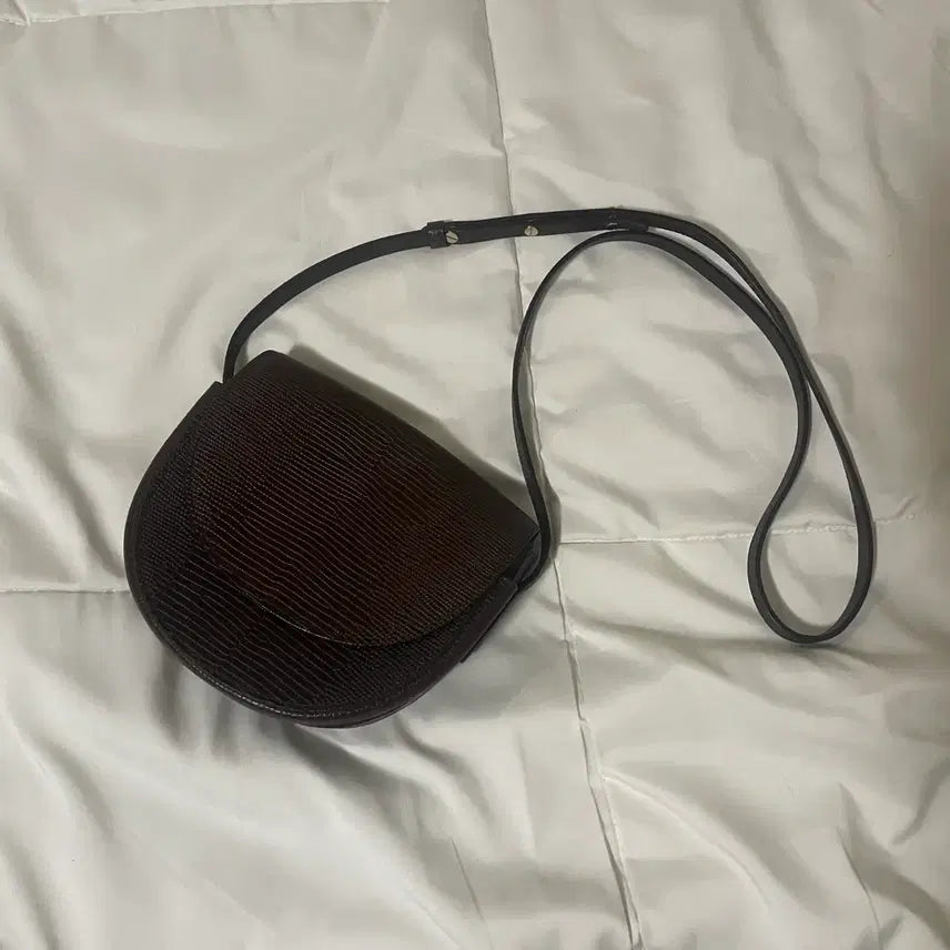 [BUNJANG] Flat Base Snake Skin Step Bag / 구 플랫베이스 뱀피 스탭백