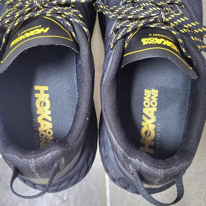 [BUNJANG] HOKA Speedgoat 4 GTX Trail Running Shoes / HOKA 호카 스피드고트4 GTX 트레일 런닝화
