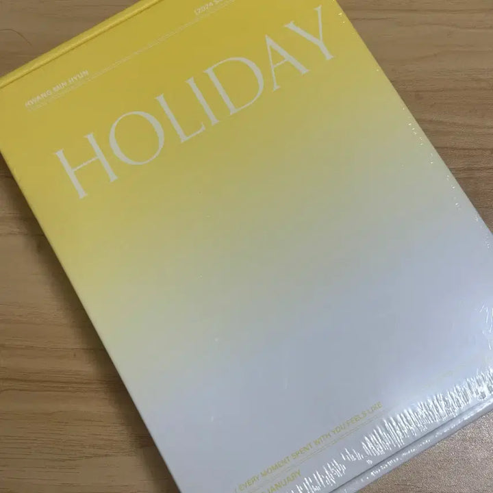 [BUNJANG] Hwang Minhyun 2024 Holiday Season&
