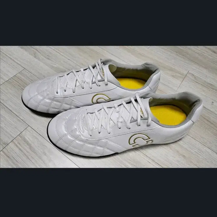 [BUNJANG] Upower Mark 2 Futsal Shoes Size 270 / 우파워 마크2 270사이즈