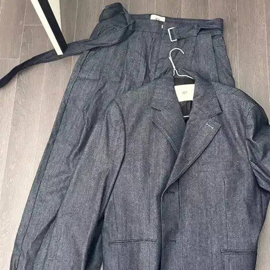 [BUNJANG] IEY Denim Blazer Set L / [판매]IEY 데님 블레이저 셋업 L