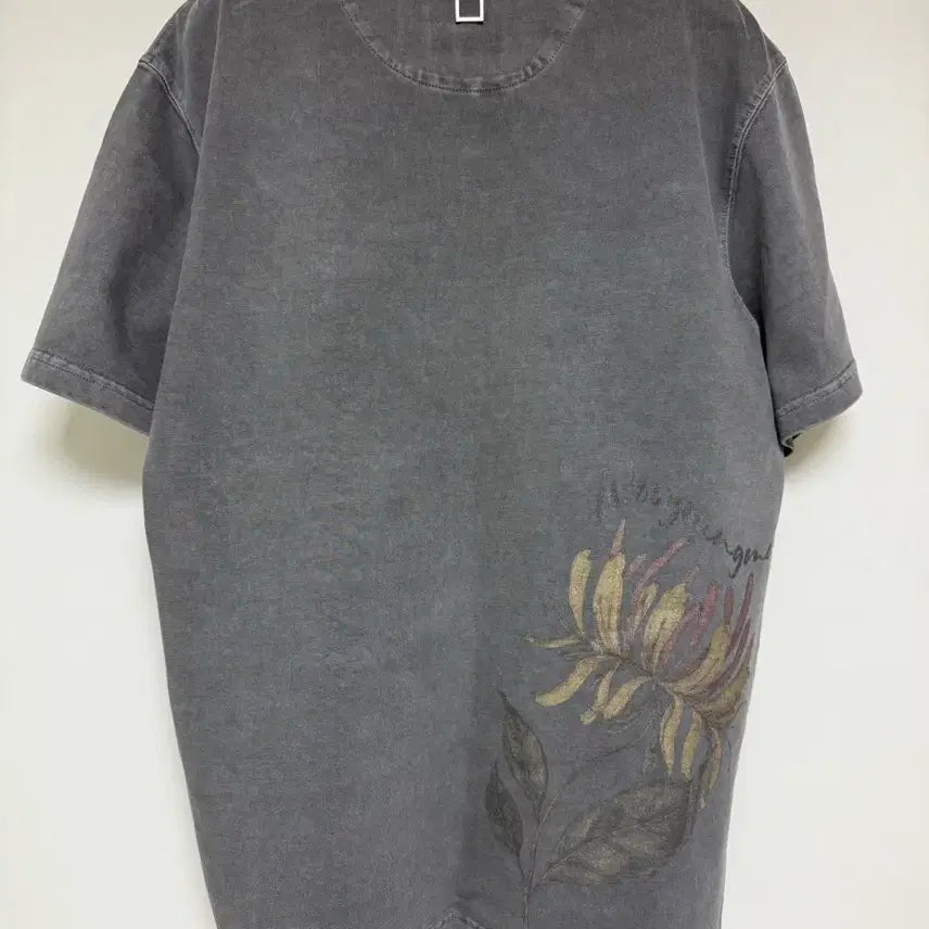 [SOLD OUT] 우영미 페이드플라워  그레이 반팔티셔츠 44