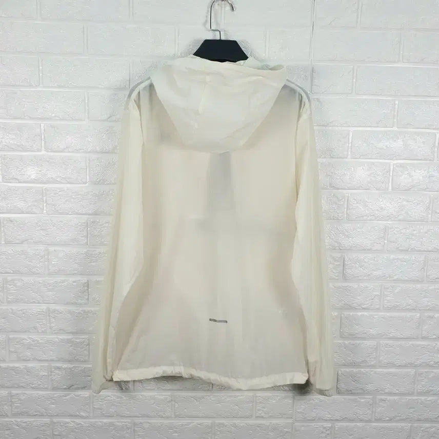 [SOLD OUT] [100]다이나핏 초경량 후드 아노락