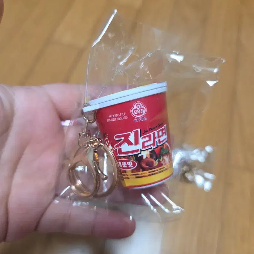 [BUNJANG] Cup Ramen Keyring (Jin Ramen/Buldak/Jjapagetti) / 라면 컵라면 키링 (진라면/불닭볶음면/짜파게티)