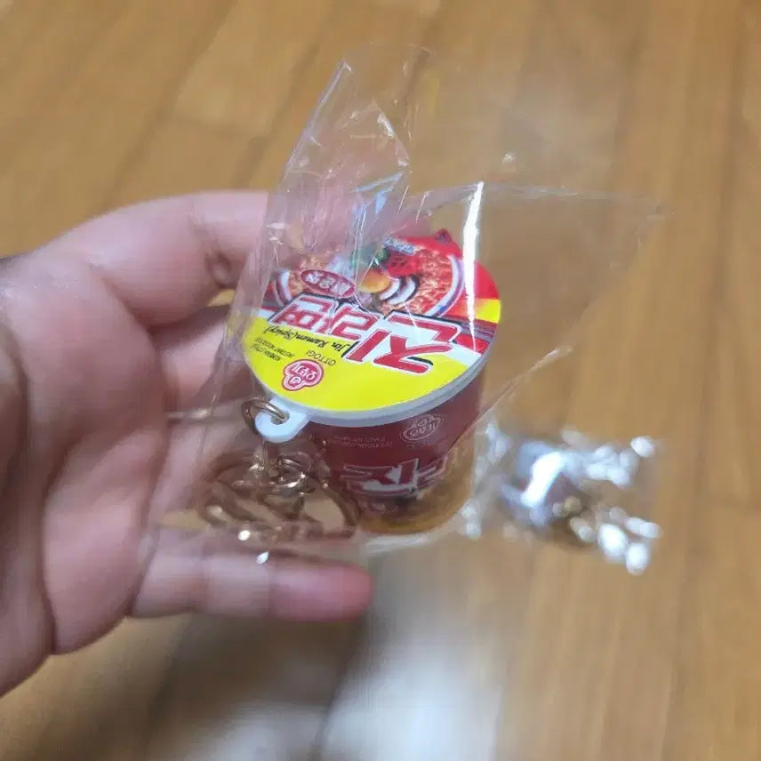 [BUNJANG] Cup Ramen Keyring (Jin Ramen/Buldak/Jjapagetti) / 라면 컵라면 키링 (진라면/불닭볶음면/짜파게티)