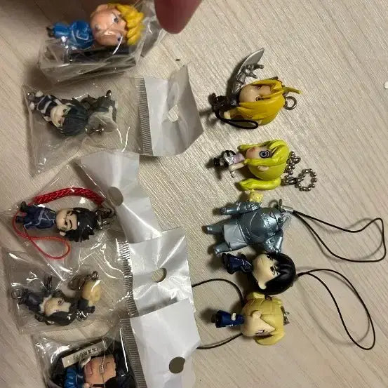 [BUNJANG] Fullmetal Alchemist Figure &amp; Keyring / 강철의 연금술사 굿즈 피규어 키링