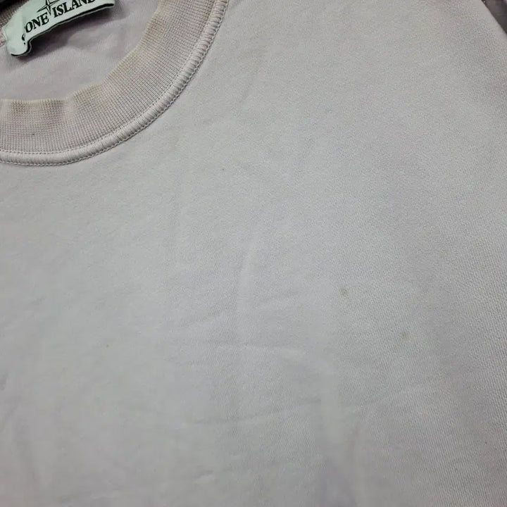 [BUNJANG] Stone Island Crewneck Sweatshirt L Rose Pink / 스톤아일랜드 매장판 와펜 크루넥 스웨트셔츠 맨투맨 티셔츠 L 로즈 핑크