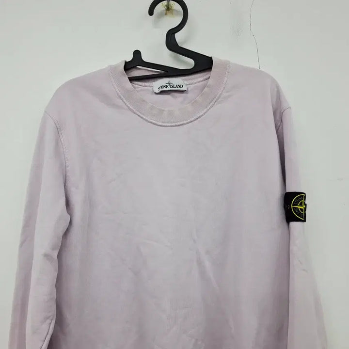 [BUNJANG] Stone Island Crewneck Sweatshirt L Rose Pink / 스톤아일랜드 매장판 와펜 크루넥 스웨트셔츠 맨투맨 티셔츠 L 로즈 핑크