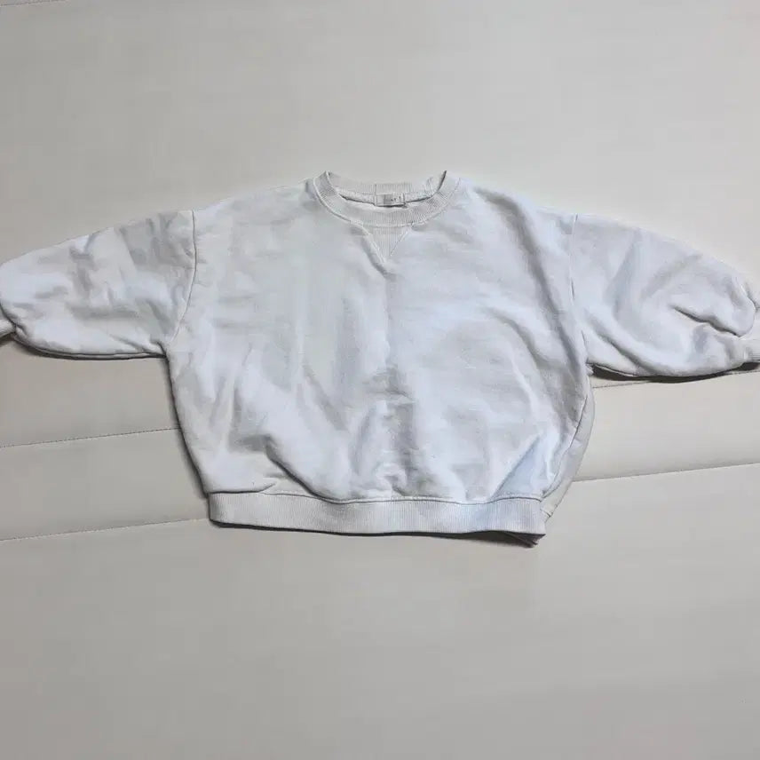 [SOLD OUT] 벨라밤비나 맨투맨 아이보리 S