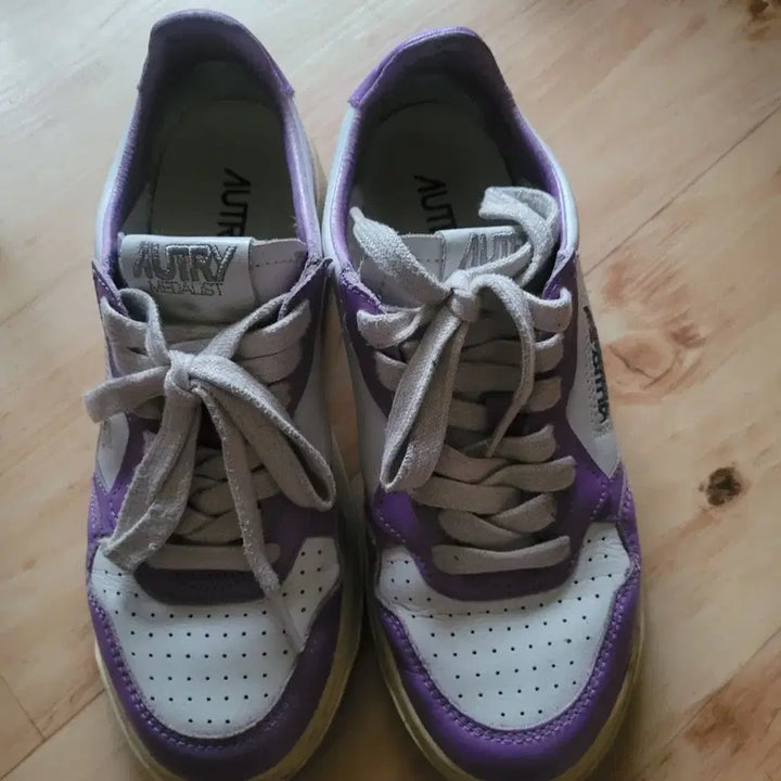[BUNJANG] Autry Medalist Purple White Sneakers / 오트리 메달리스트 퍼플 스니커즈