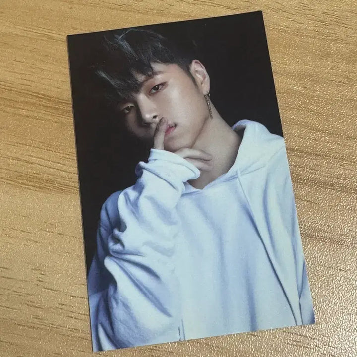 [BUNJANG] iKON Junhoe Bling Bling Photocard / 아이콘 (iKON) 구준회 블링블링 포토카드
