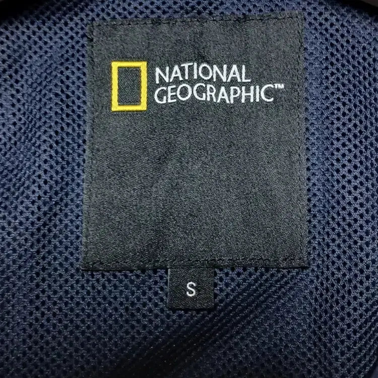[BUNJANG] National Geographic Navy Windbreaker Vest / 내셔널지오그래픽 바람막이 조끼 네이비