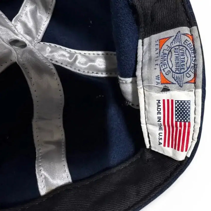 [BUNJANG] 이벳필드 usa 플란넬 피티드 7 3/8 (58cm가량) / 이벳필드 usa 플란넬 피티드 7 3/8 (58cm가량)